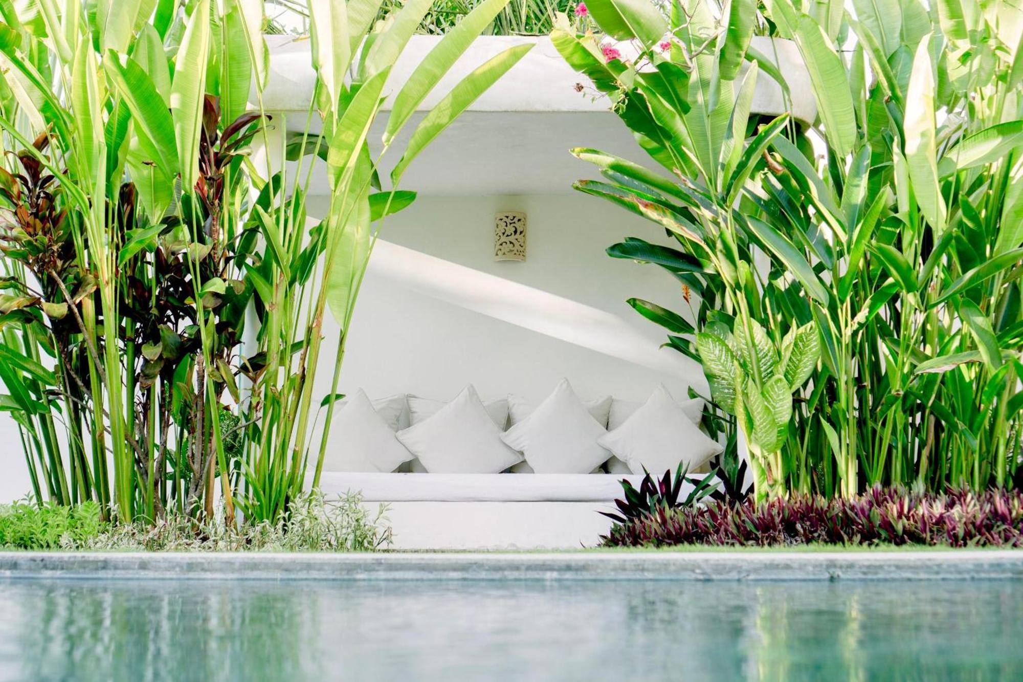 Eden The Residence At The Sea Seminyak Exterior foto
